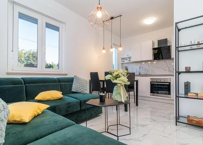 Three Waves New Appartement