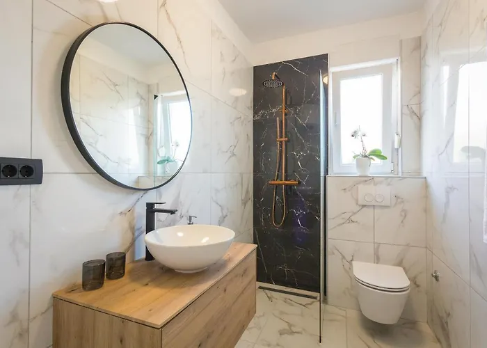 Three Waves New Appartement